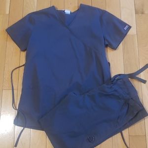 Cherokee small gray scrubs